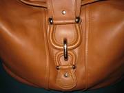 BURBERRY Hillgate Tan Leather Handbag [Retails for $1450]
