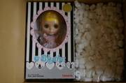 NRFB TRU EX CUte & CUrious blythe doll SBL